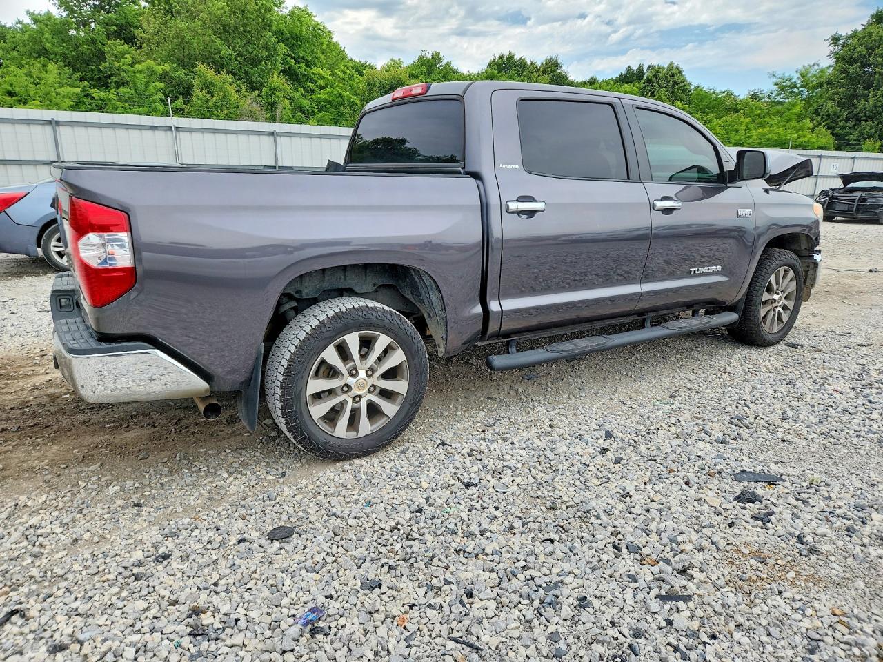 2017 Toyota Tundra Crewmax Limited - Фото 3