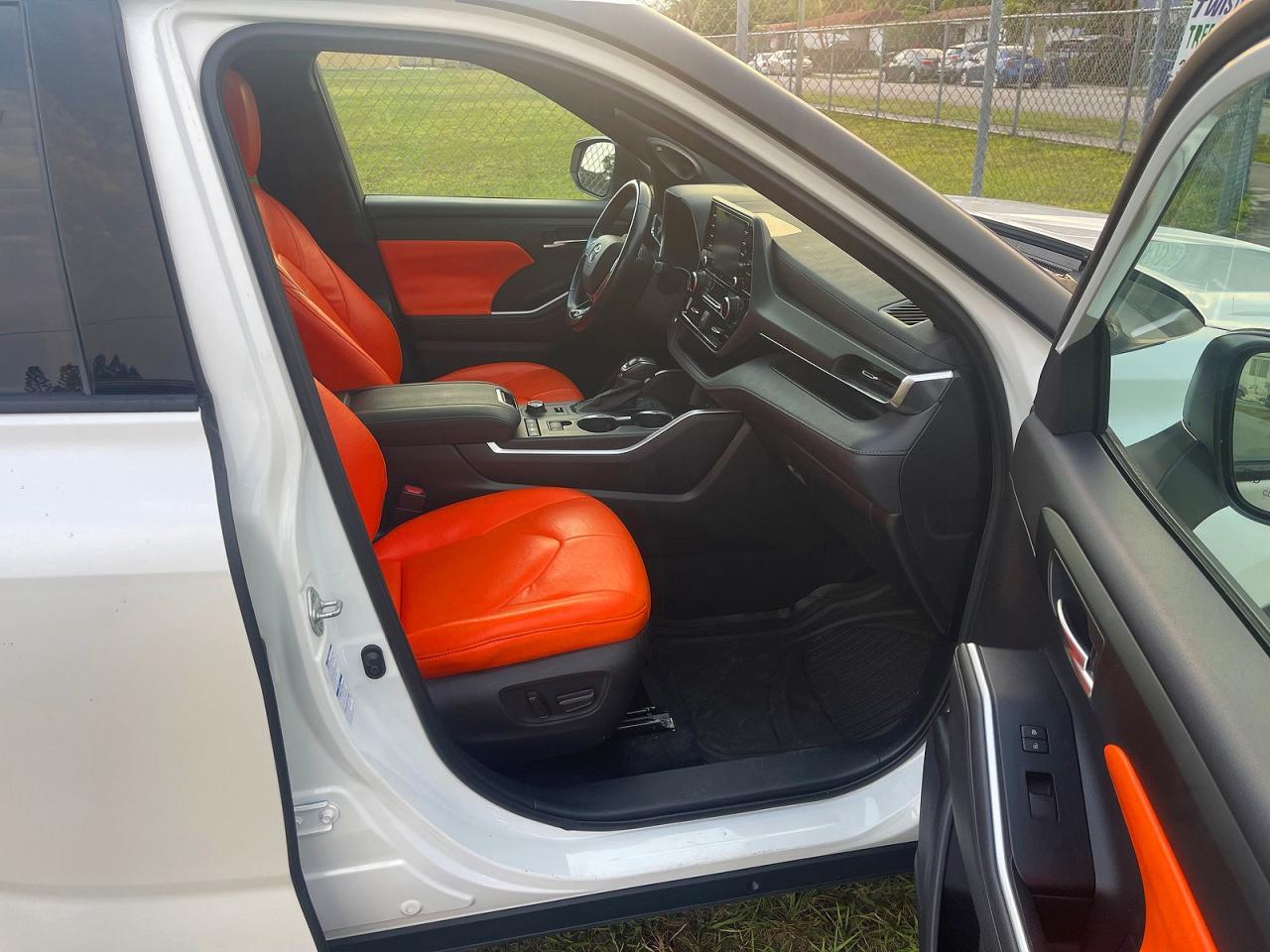2021 Toyota Highlander Xse - Image 5