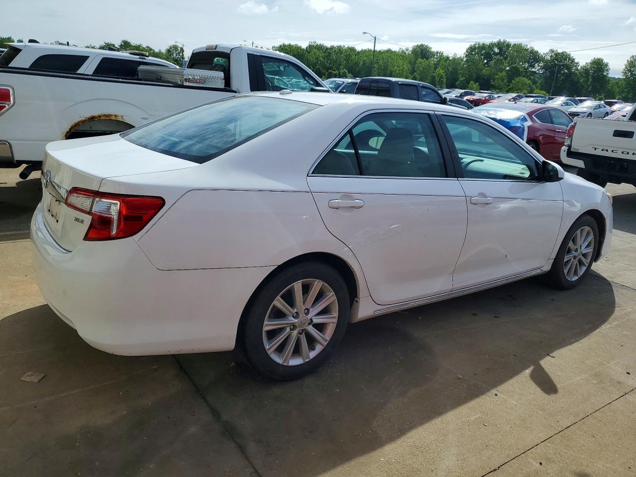 2014 Toyota Camry Xle - Фото 3