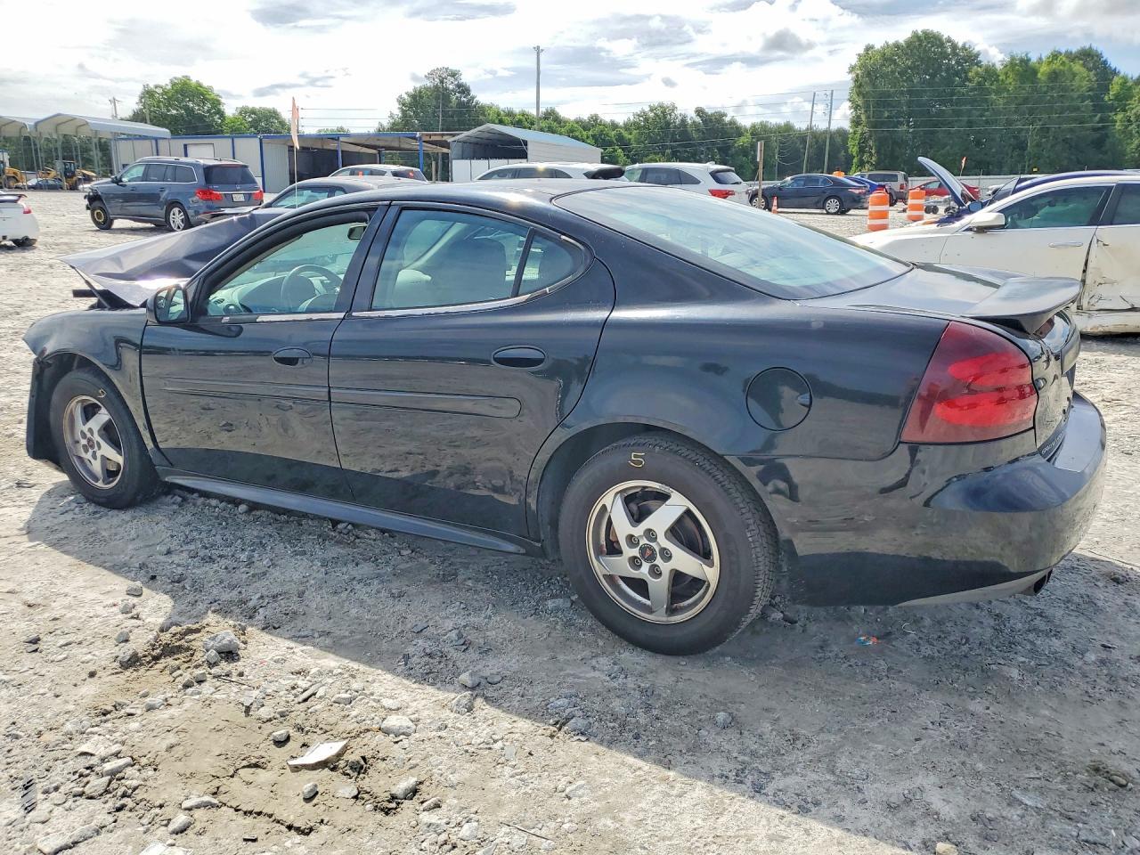 2004 Pontiac Grand Prix Gt2 - Фото 2