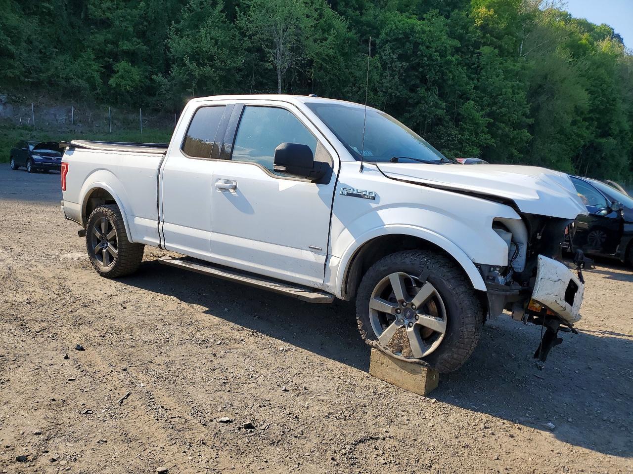 2017 Ford F150 Super Cab - Image 4