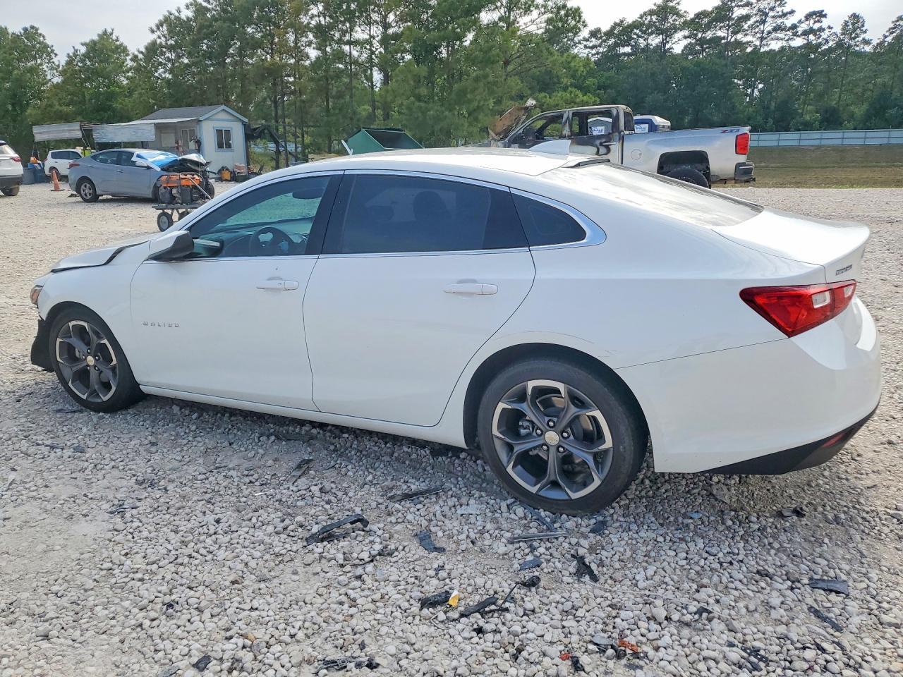 2023 Chevrolet Malibu Lt - Фото 2