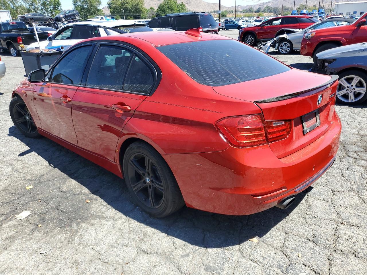 2012 BMW 335 I - Фото 2
