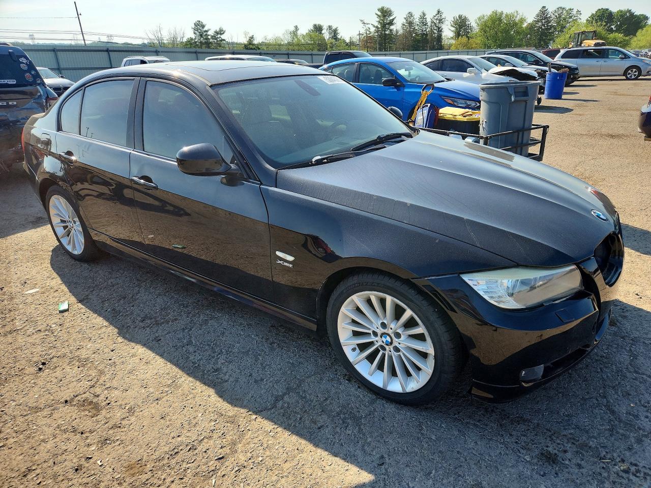 2011 BMW 328 Xi Sulev - Image 4