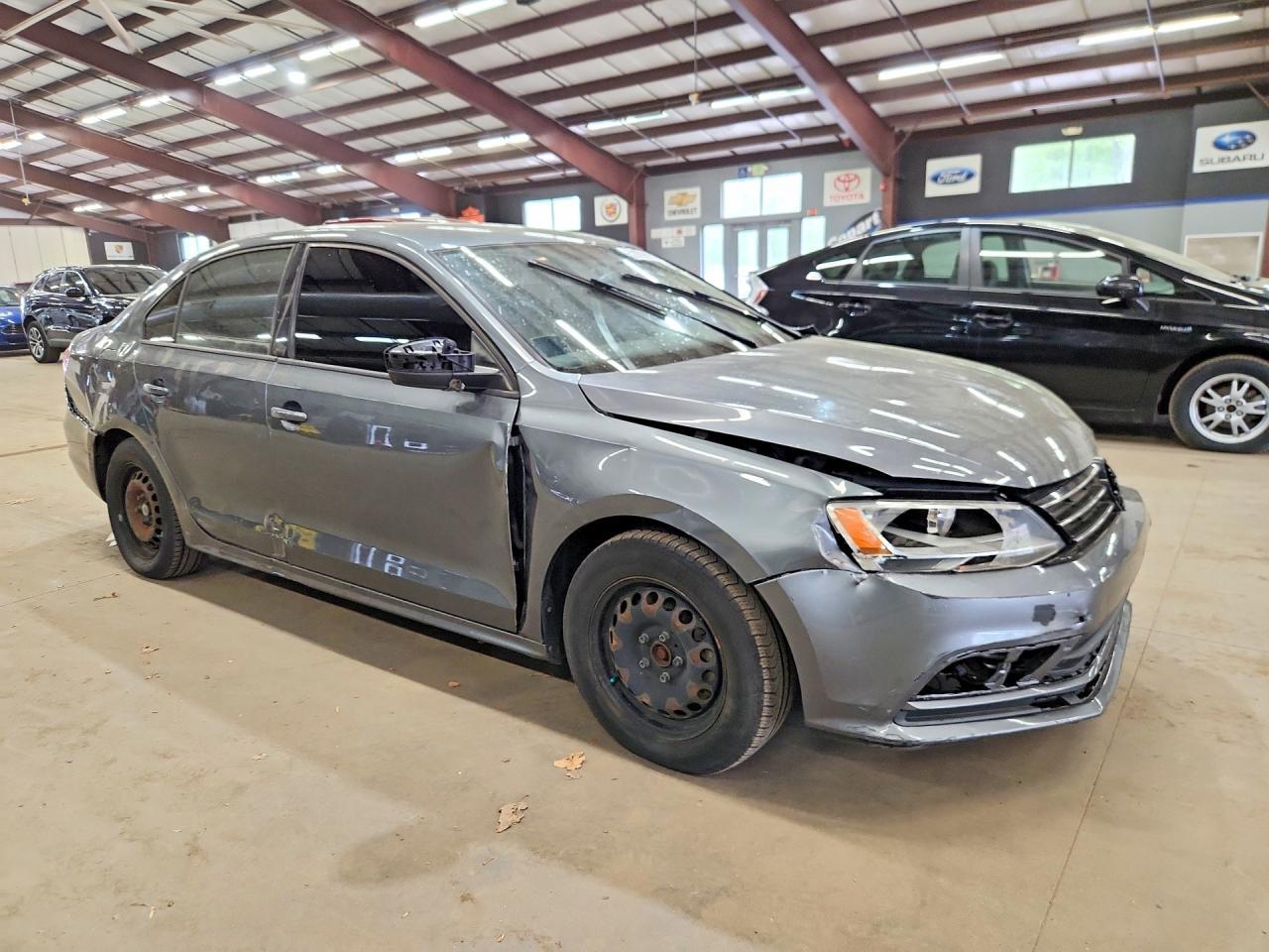 2016 Volkswagen Jetta S - Image 4