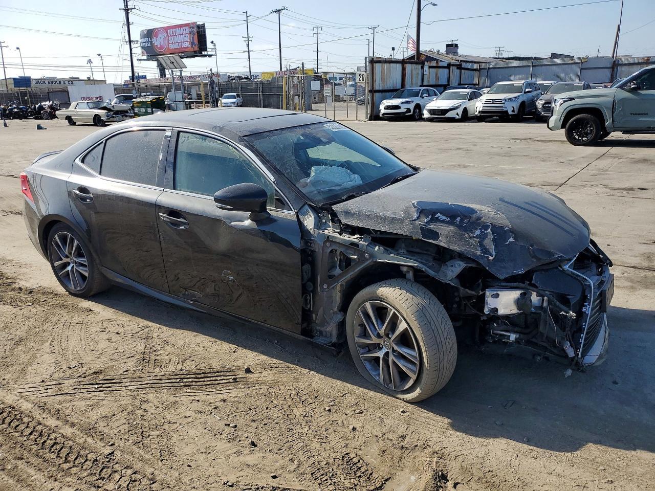 2020 Lexus Is 300 Premium - Фото 4