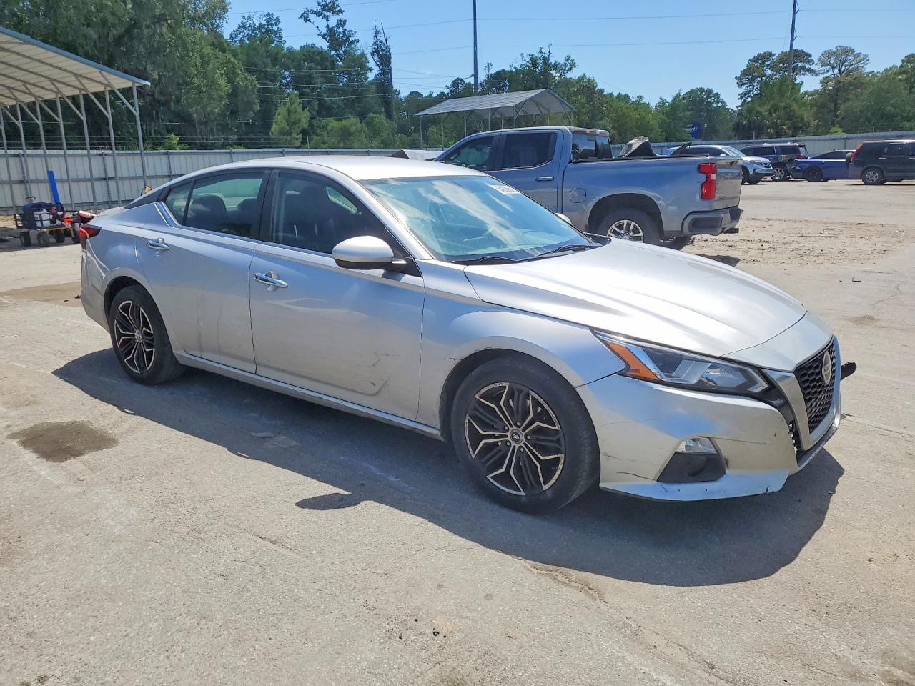 2020 Nissan Altima S - Image 4
