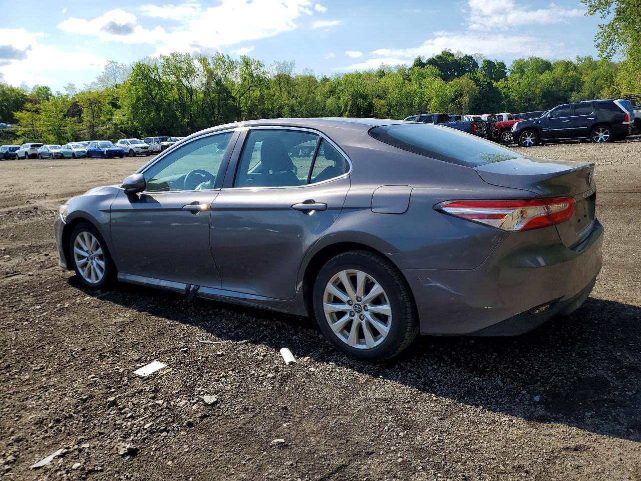 2018 Toyota Camry Le - Image 2