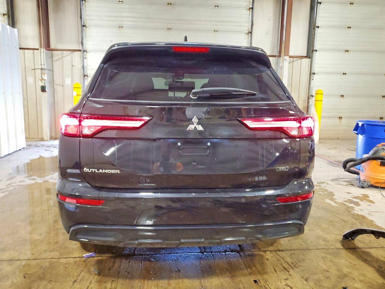 2023 Mitsubishi Outlander Sel/Sel Black Edition/Sel Tour - Image 6