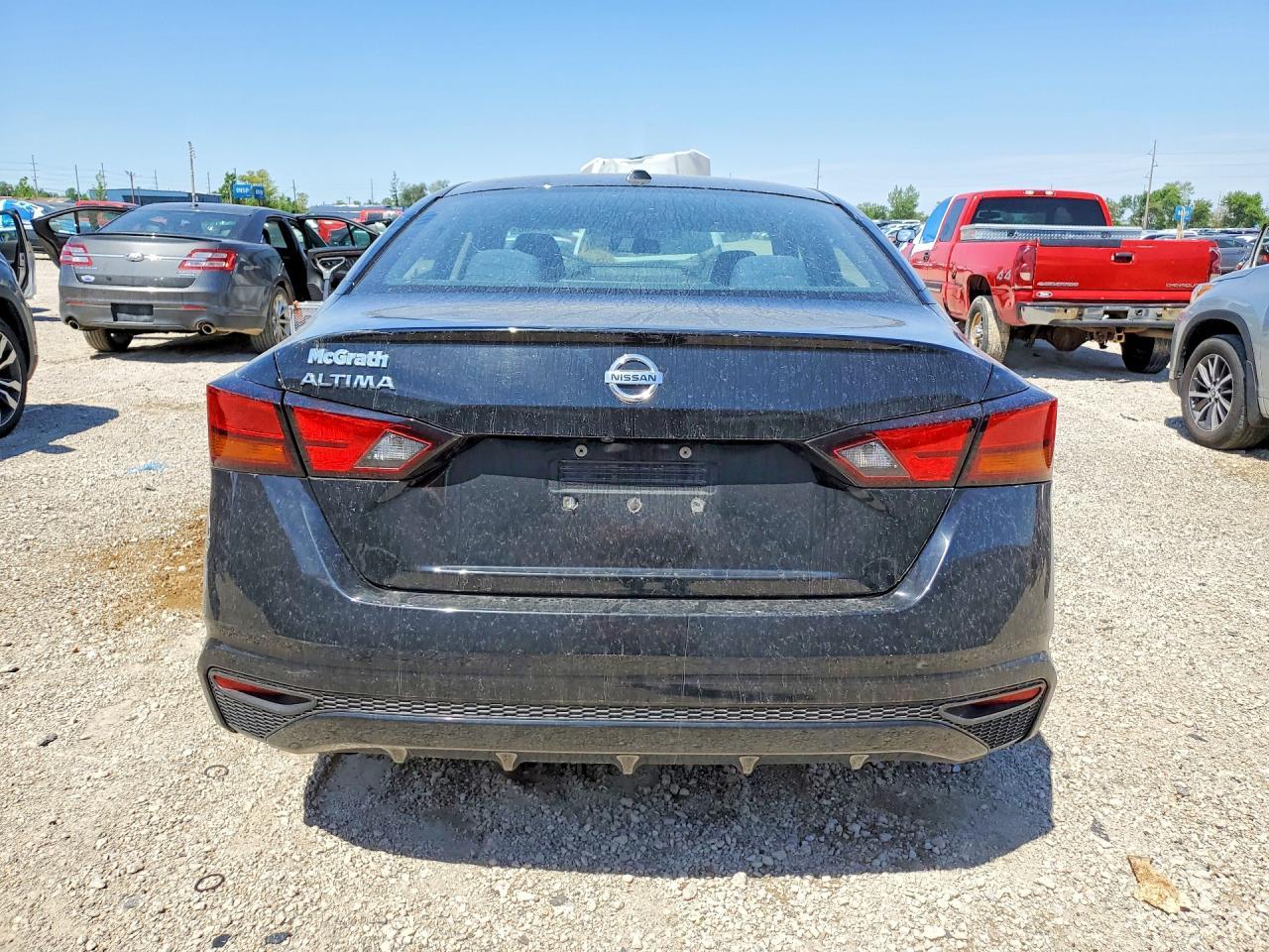 2020 Nissan Altima S - Image 6