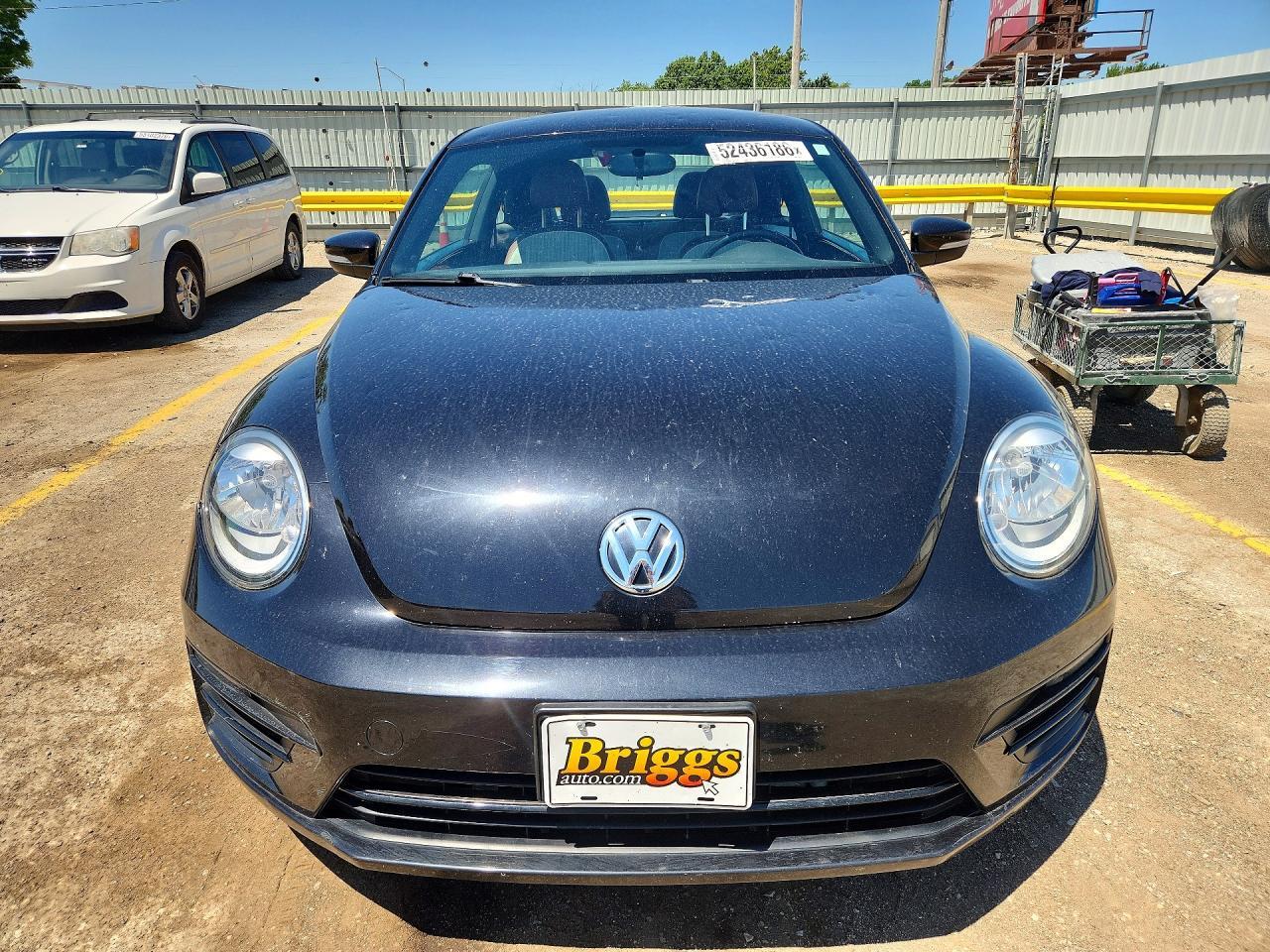 2017 Volkswagen Beetle - Фото 5