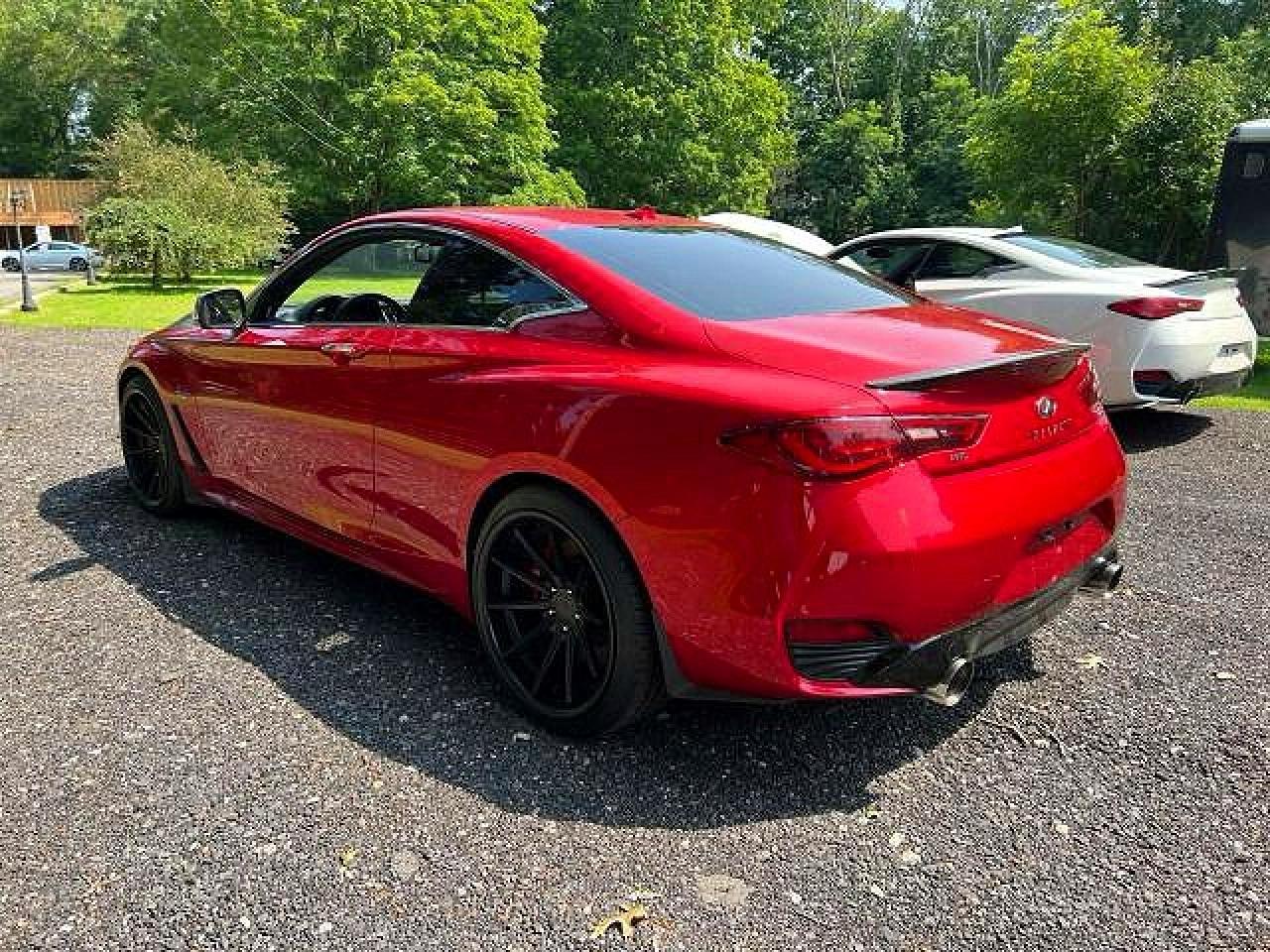 2017 Infiniti Q60 Red Sport 400 - Image 3