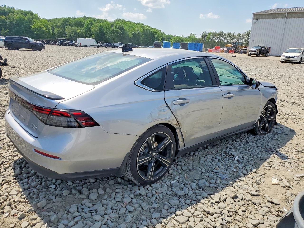 2025 Honda Accord Hybrid Sport - Image 3