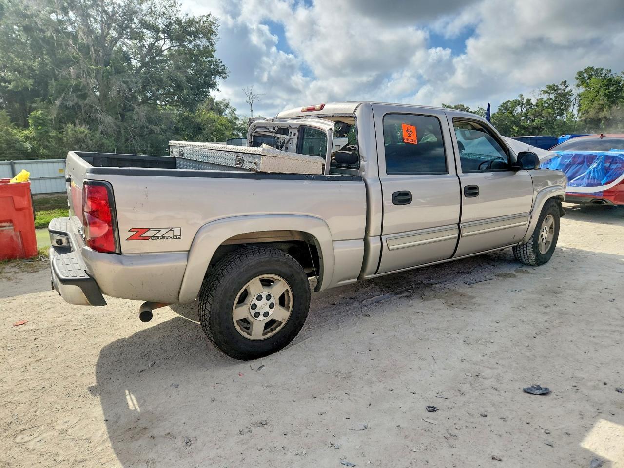 2005 Chevrolet Silverado K1500 - Фото 3