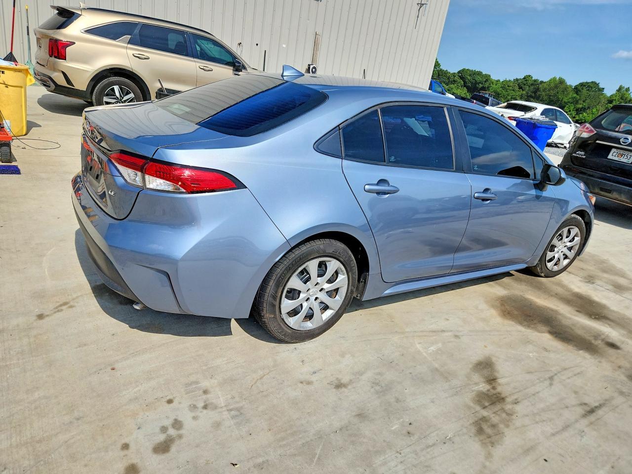2023 Toyota Corolla Le - Фото 3