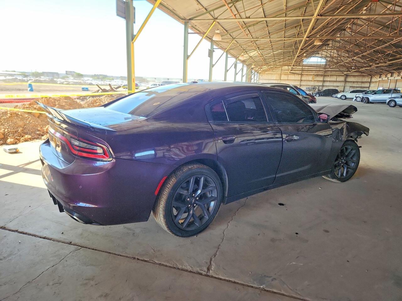 2021 Dodge Charger Sxt - Image 3