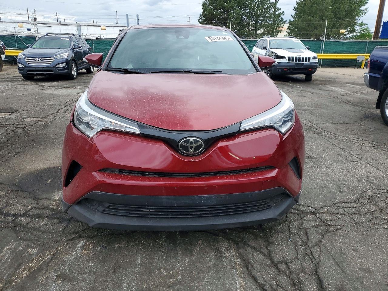 2019 Toyota C-Hr Le - Image 5