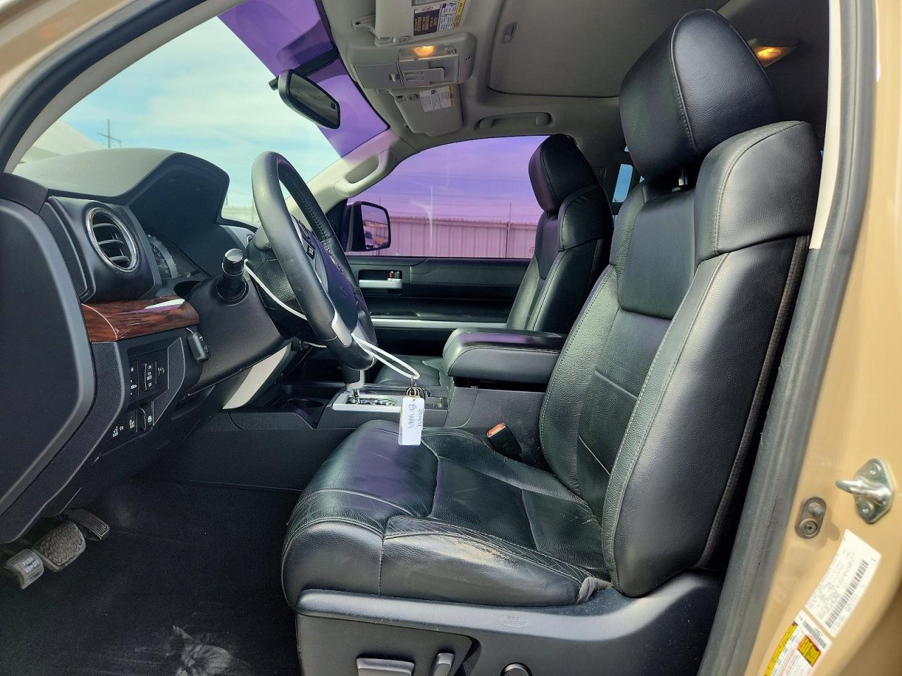 2017 Toyota Tundra Crewmax Limited - Image 7