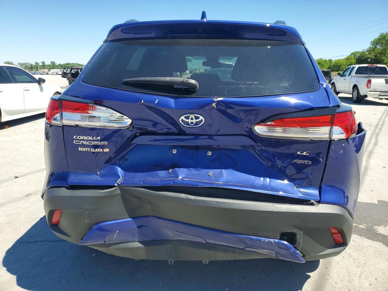 2022 Toyota Corolla Cross Le - Фото 6