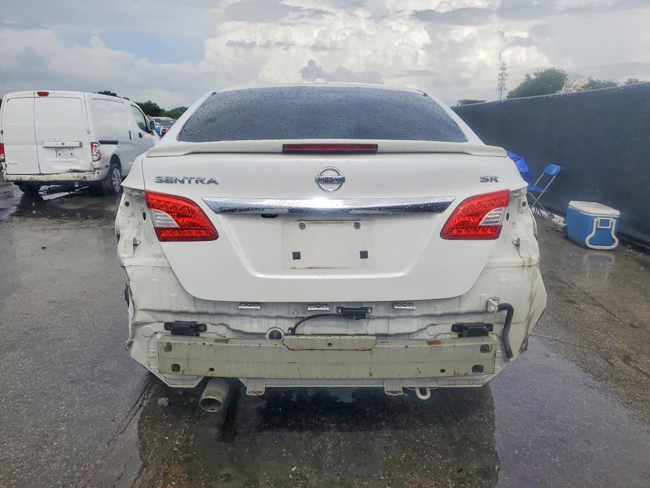 2015 Nissan Sentra Sr - Image 6