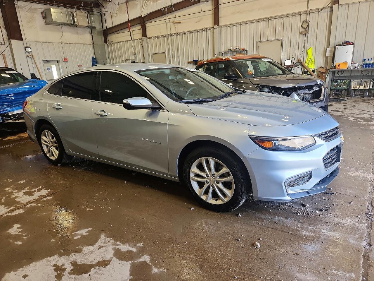 2017 Chevrolet Malibu Lt - Фото 4