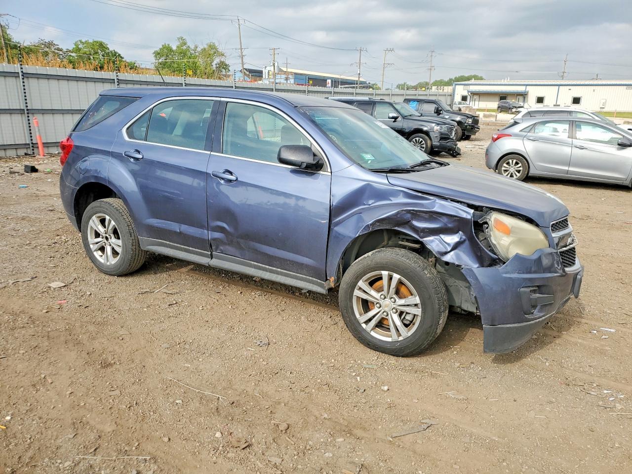 2013 Chevrolet Equinox Ls - Image 4