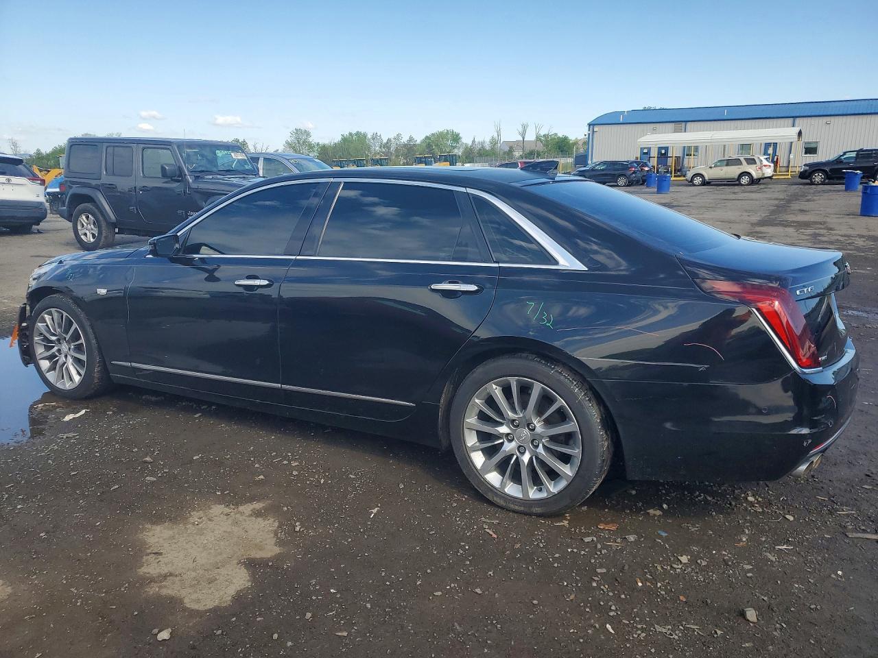 2017 Cadillac Ct6 Luxury - Фото 2