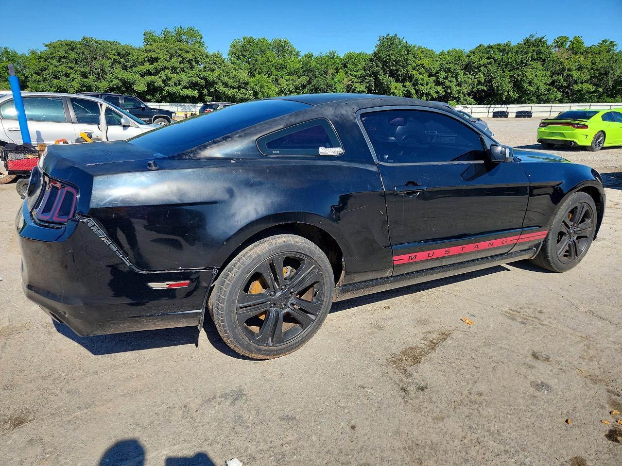 2014 Ford Mustang - Фото 3