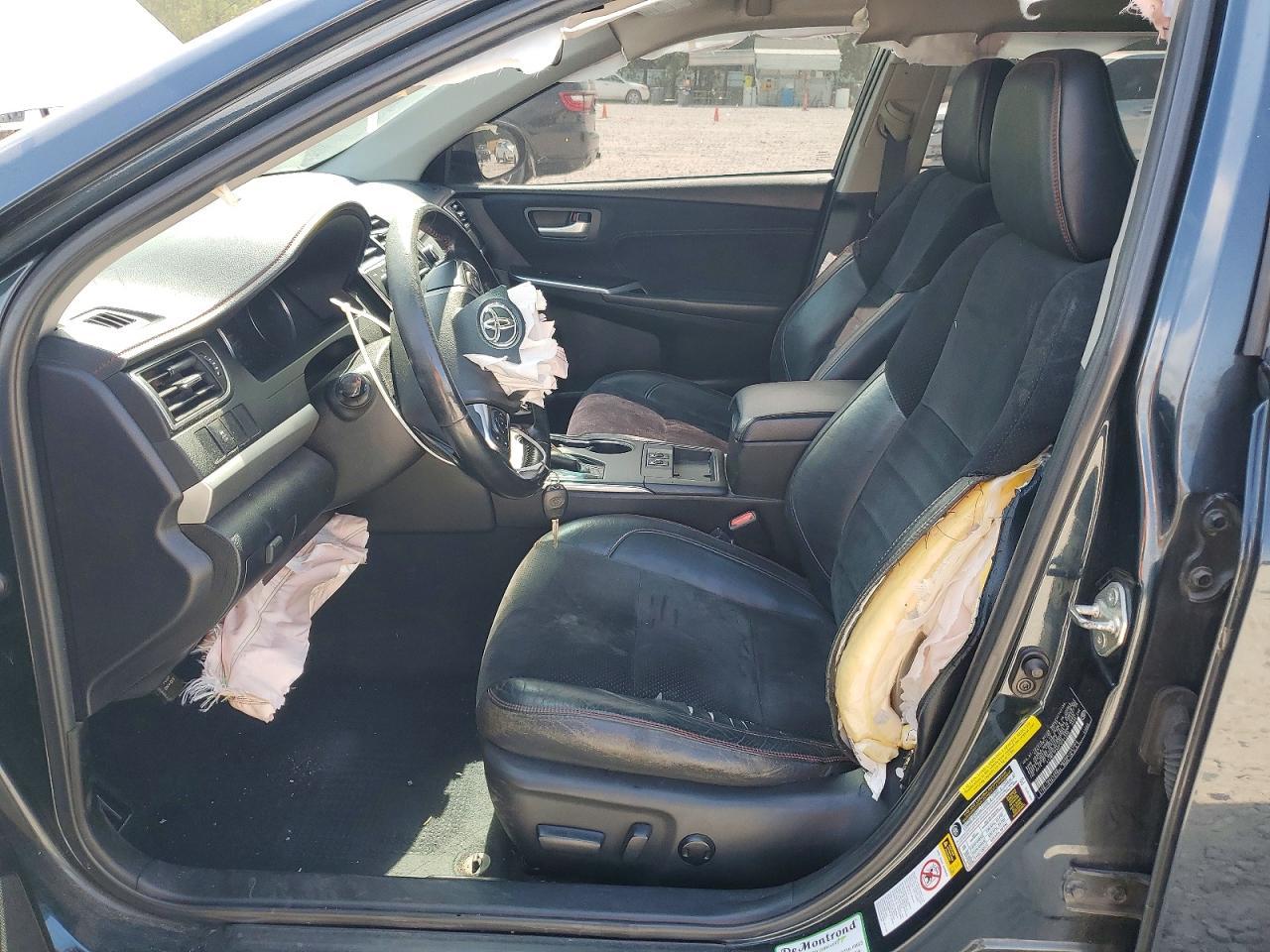 2015 Toyota Camry Xse - Image 7