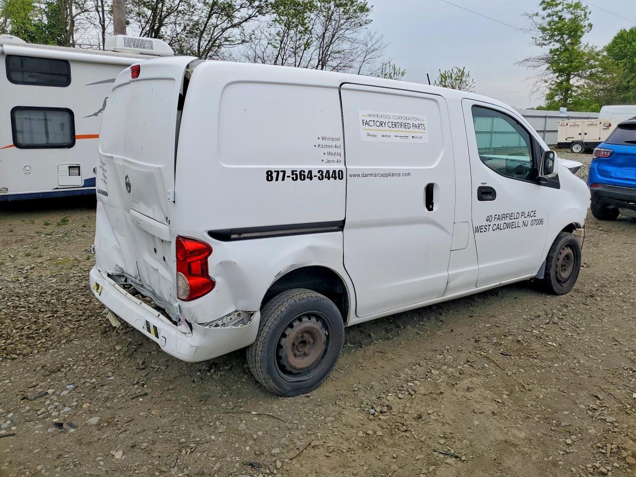 2015 Nissan Nv200 Sv - Image 3