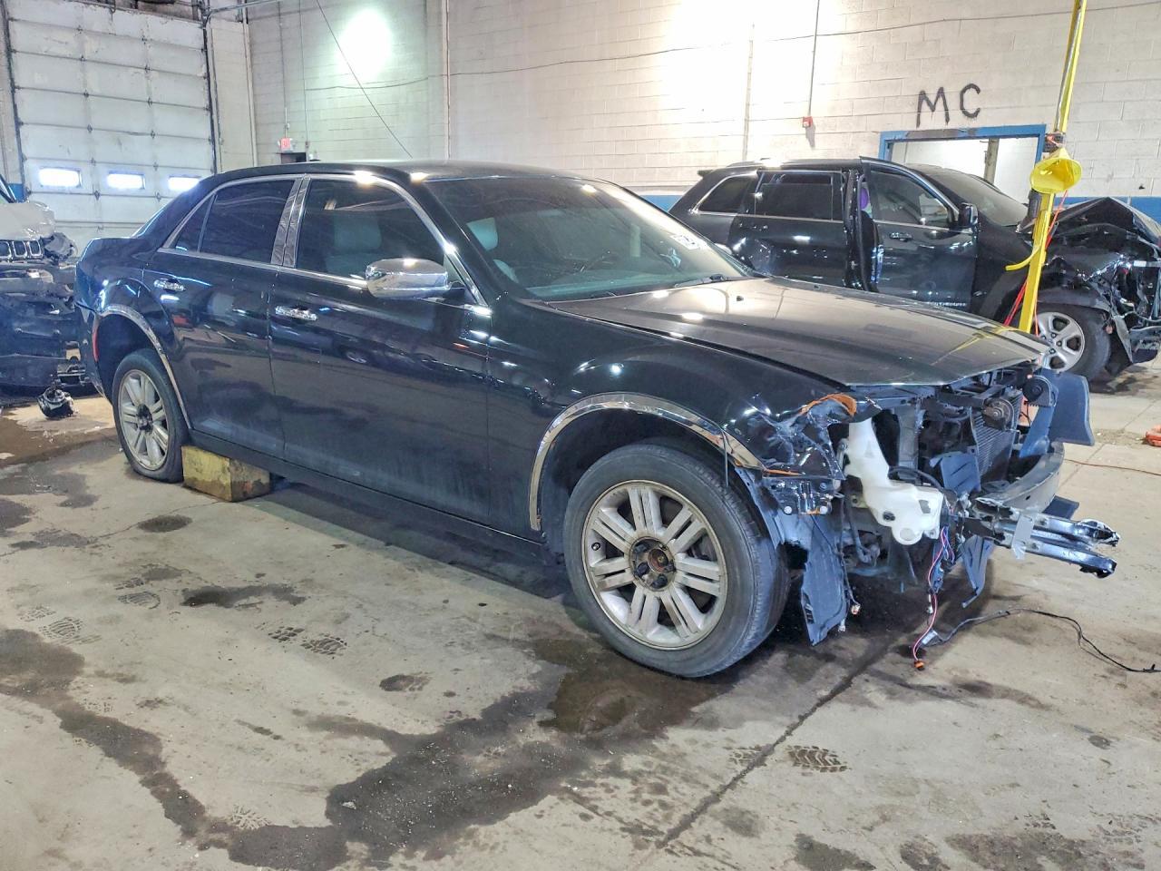 2018 Chrysler 300 Limited - Фото 4