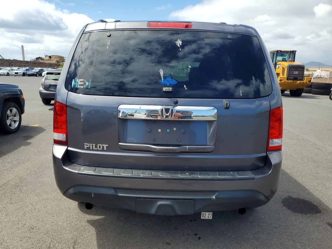 2014 Honda Pilot Lx - Image 6