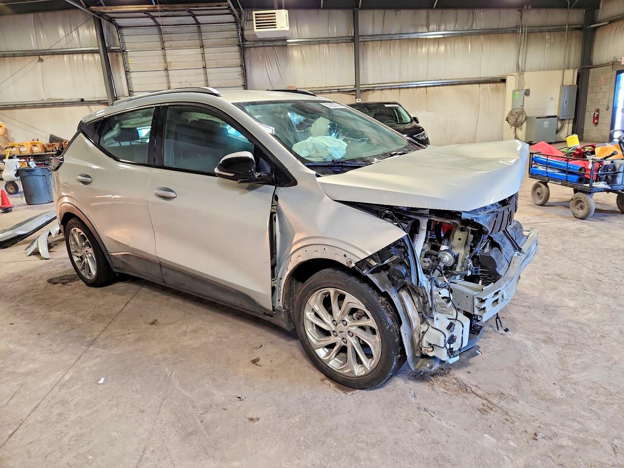 2023 Chevrolet Bolt Euv Lt - Image 4