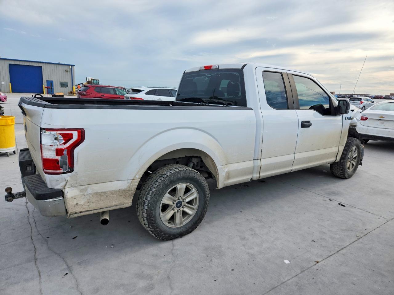 2019 Ford F150 Super Cab - Фото 3