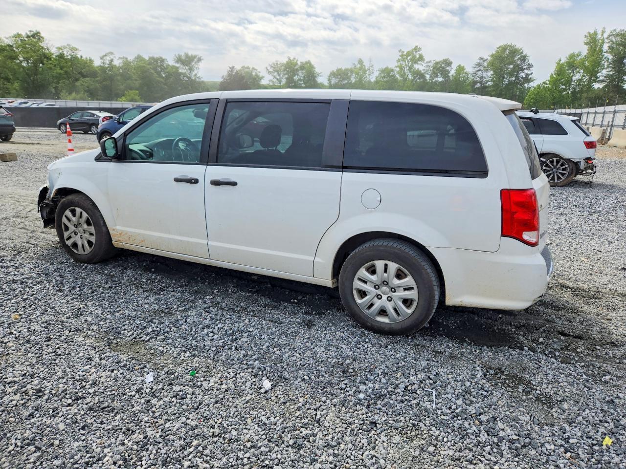 2019 Dodge Grand Caravan Se - Фото 2