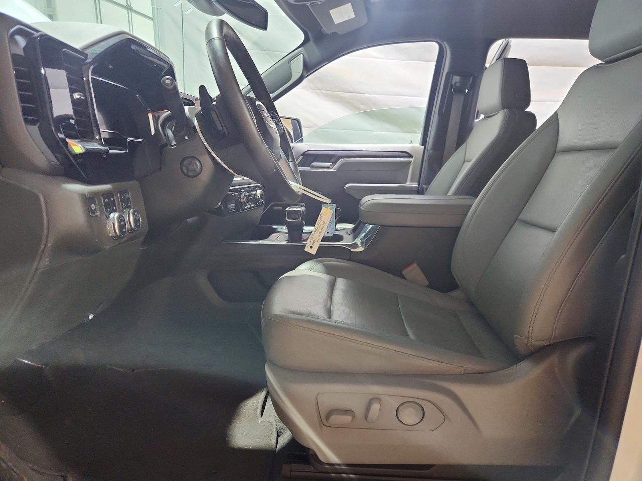 2025 GMC Sierra K1500 Slt - Image 7