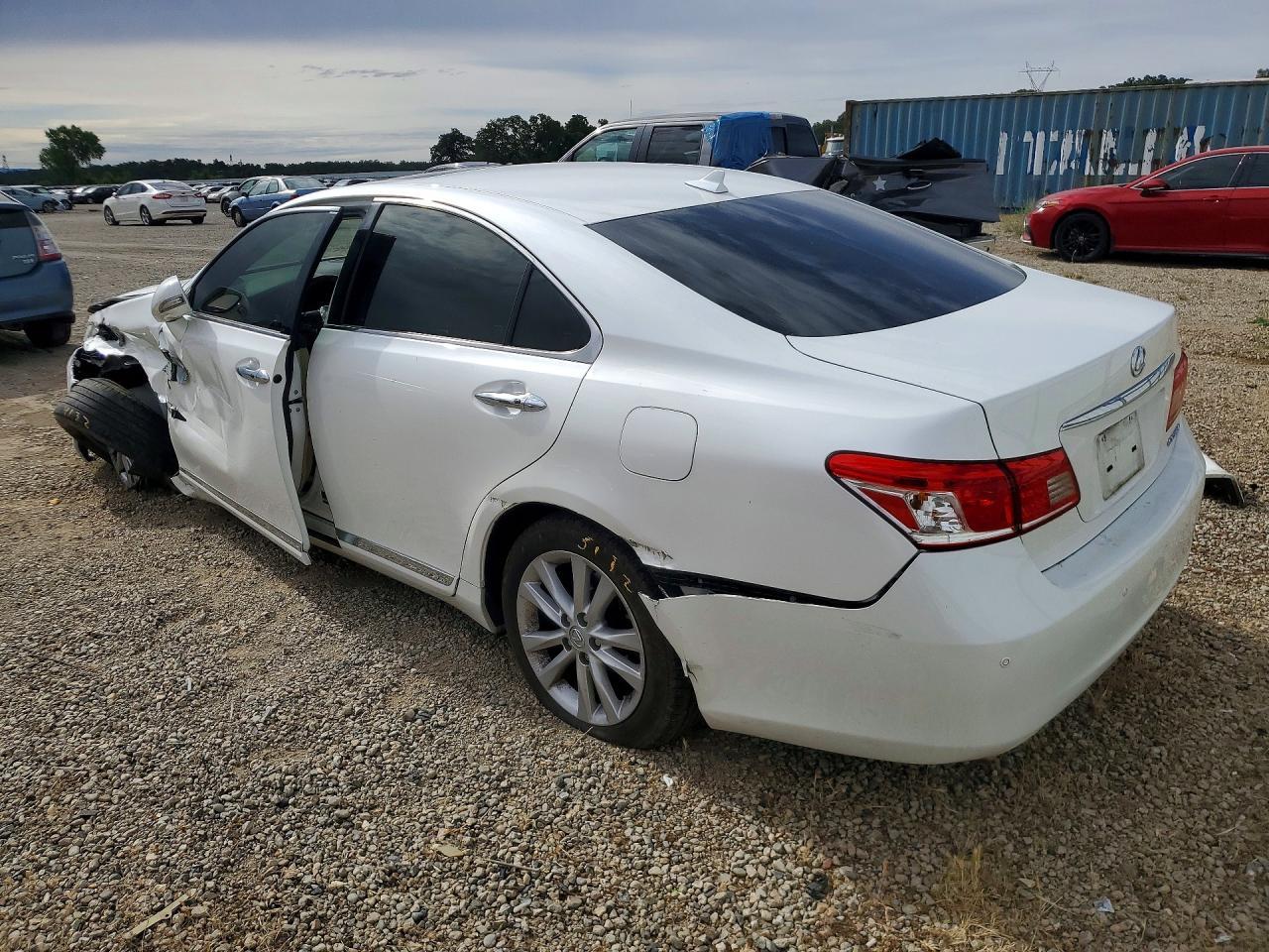 2011 Lexus Es 350 - Фото 2