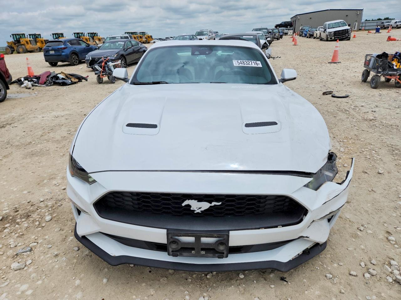 2022 Ford Mustang - Image 5