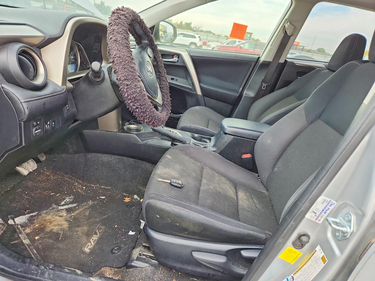 2014 Toyota Rav4 - Image 7