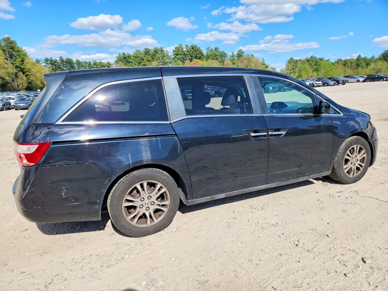 2013 Honda Odyssey Exl - Фото 3