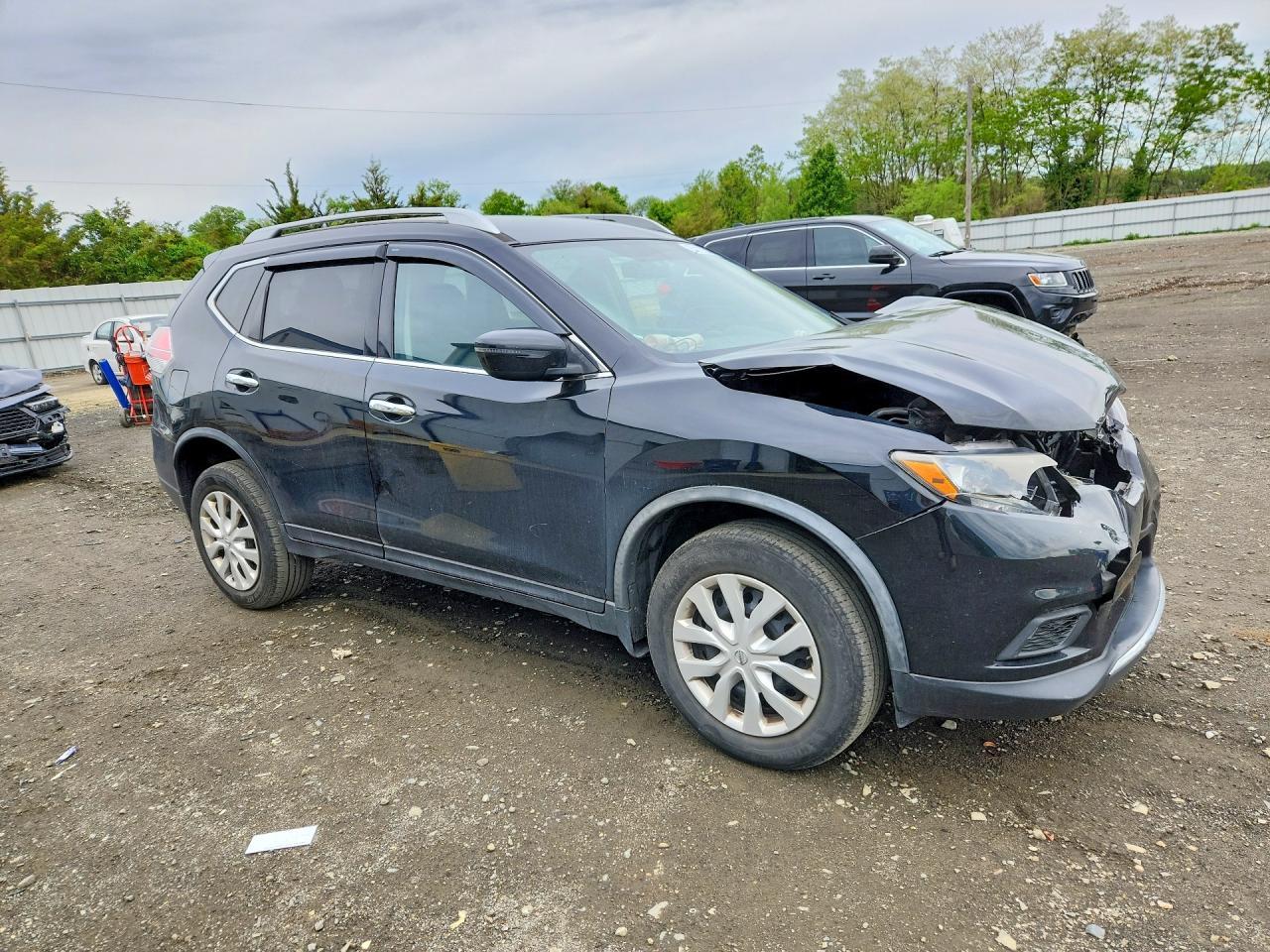 2016 Nissan Rogue S - Фото 4