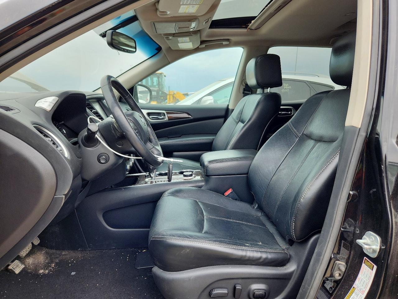 2014 Nissan Pathfinder Hybrid Sv - Image 7