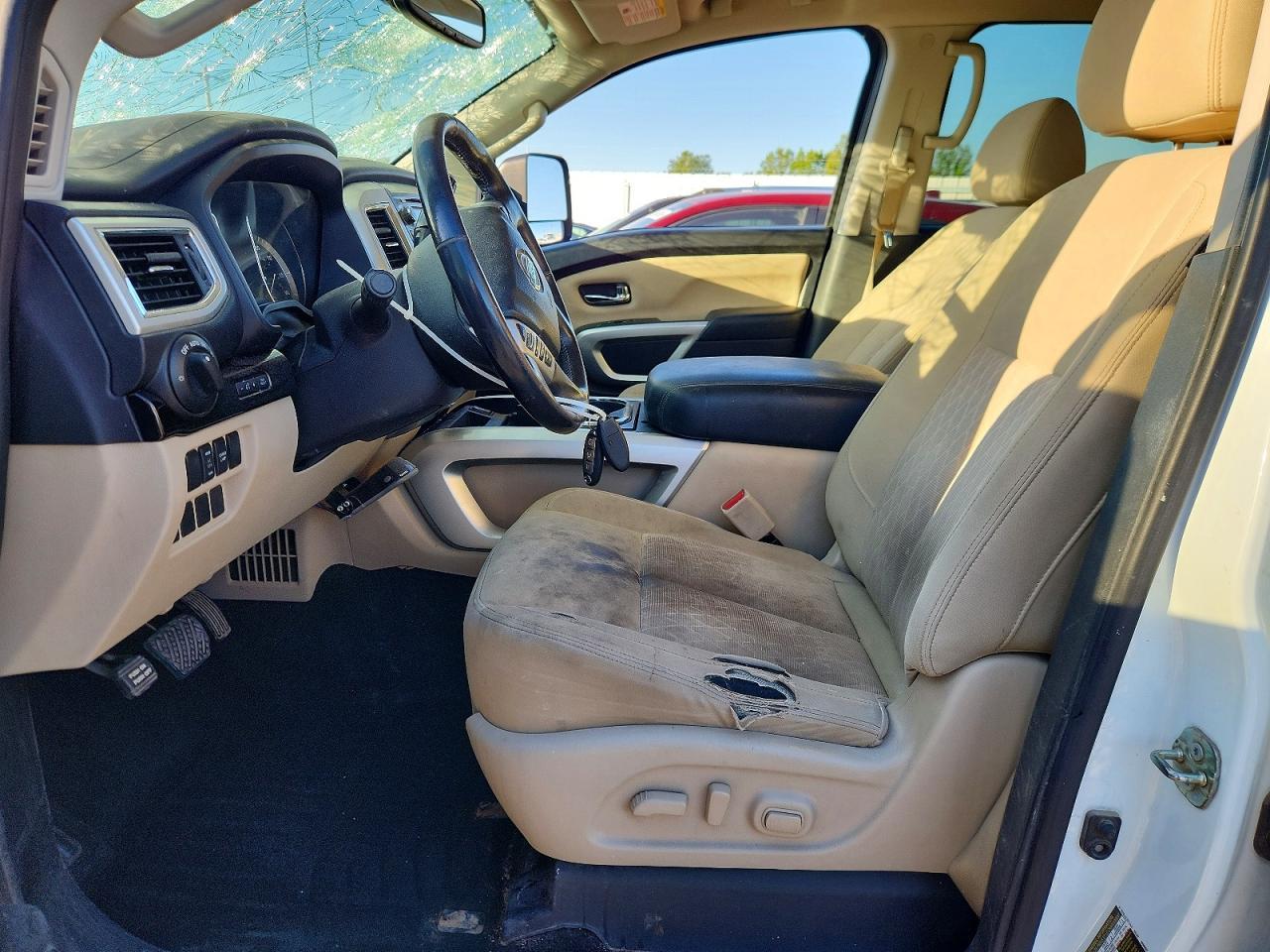 2018 Nissan Titan Sv - Фото 7