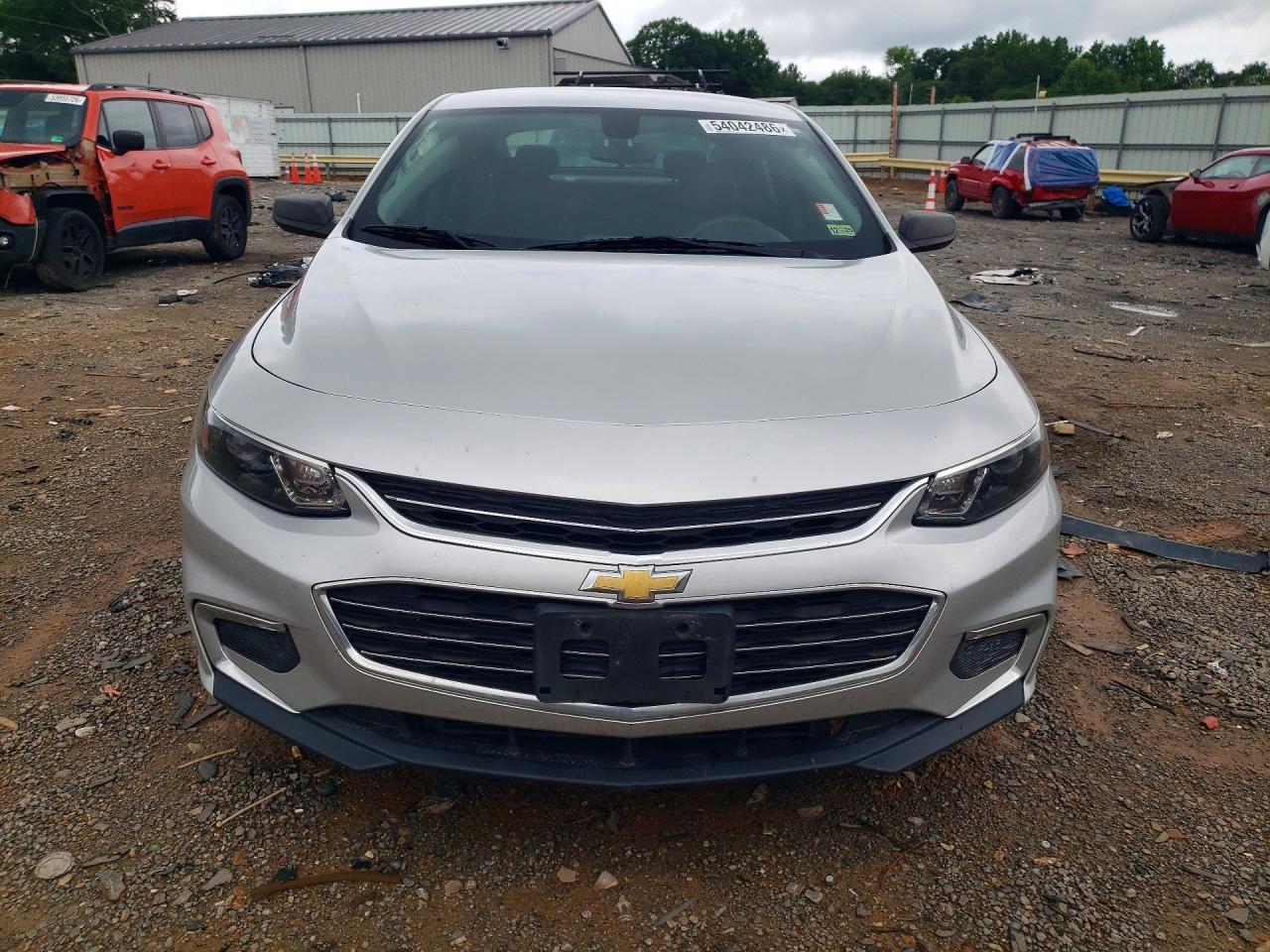 2017 Chevrolet Malibu Ls - Фото 5
