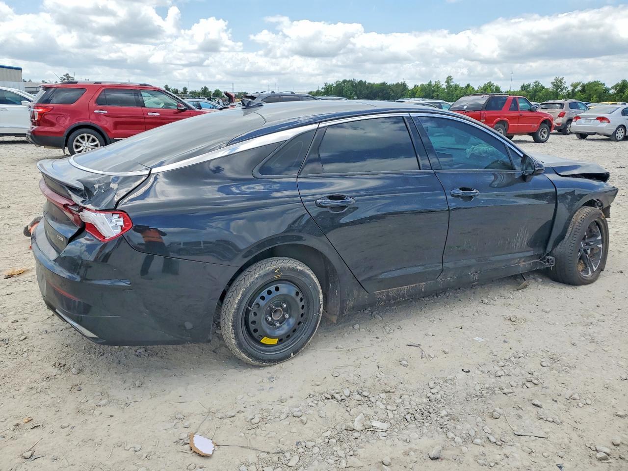 2024 Kia K5 Gt Line - Image 3