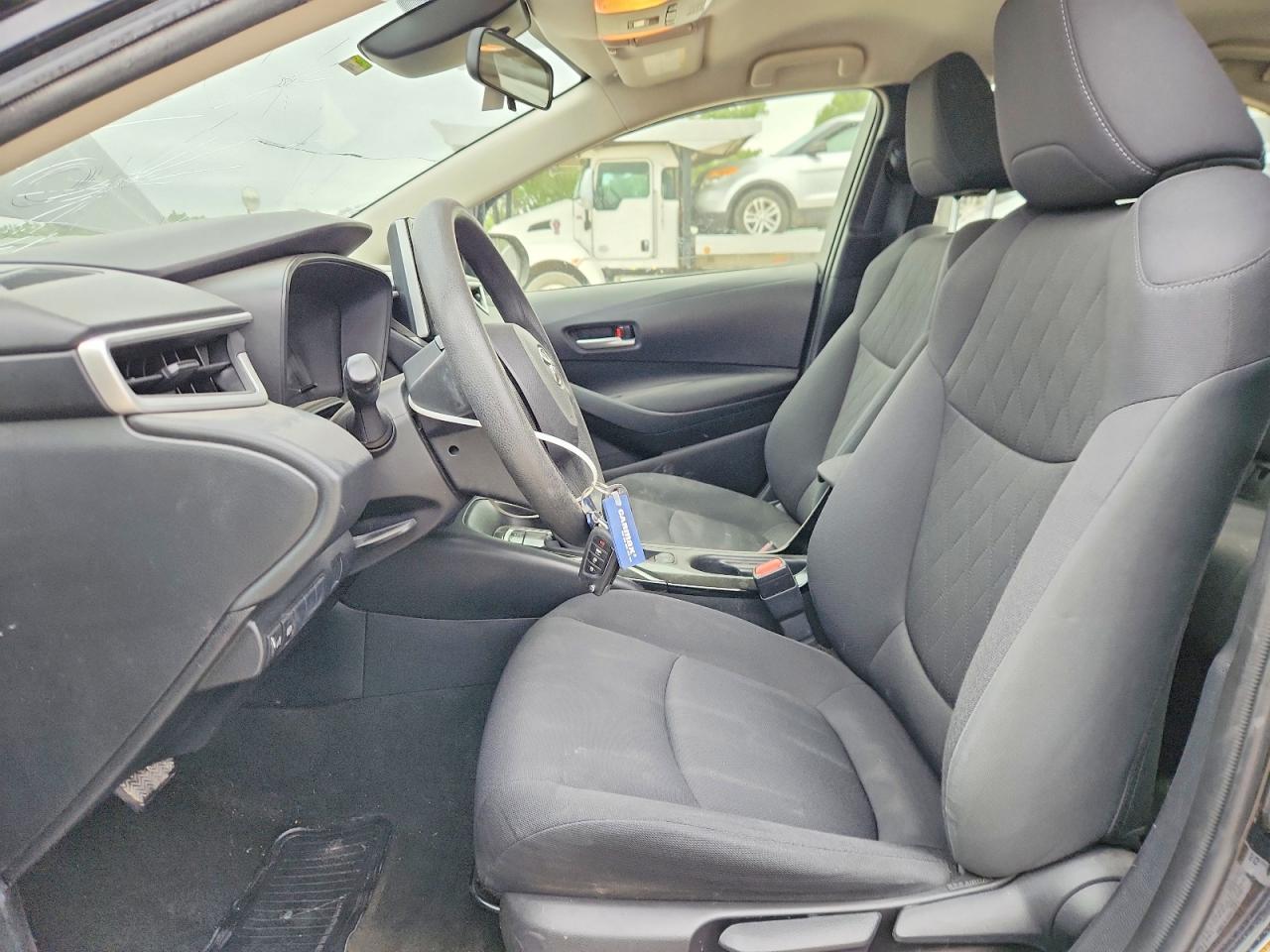 2020 Toyota Corolla Le - Фото 7