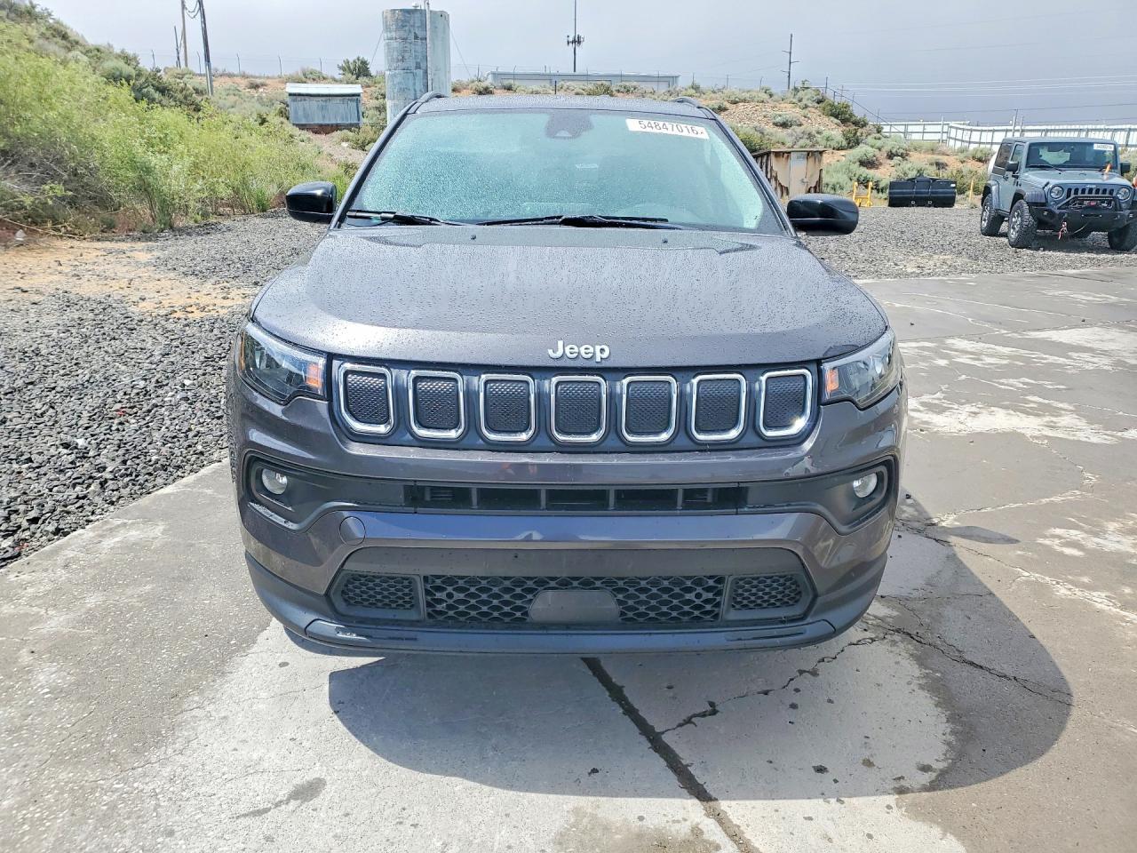 2022 Jeep Compass Latitude - Image 5