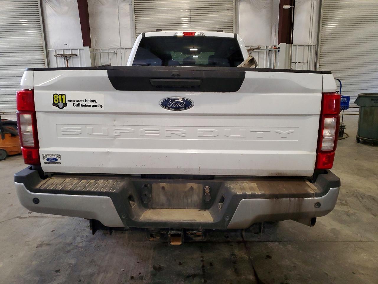 2022 Ford F250 Super Duty - Фото 6
