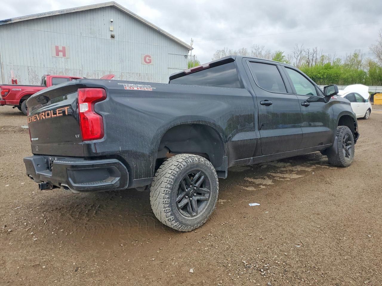 2021 Chevrolet Silverado K1500 Lt Trail Boss - Image 3