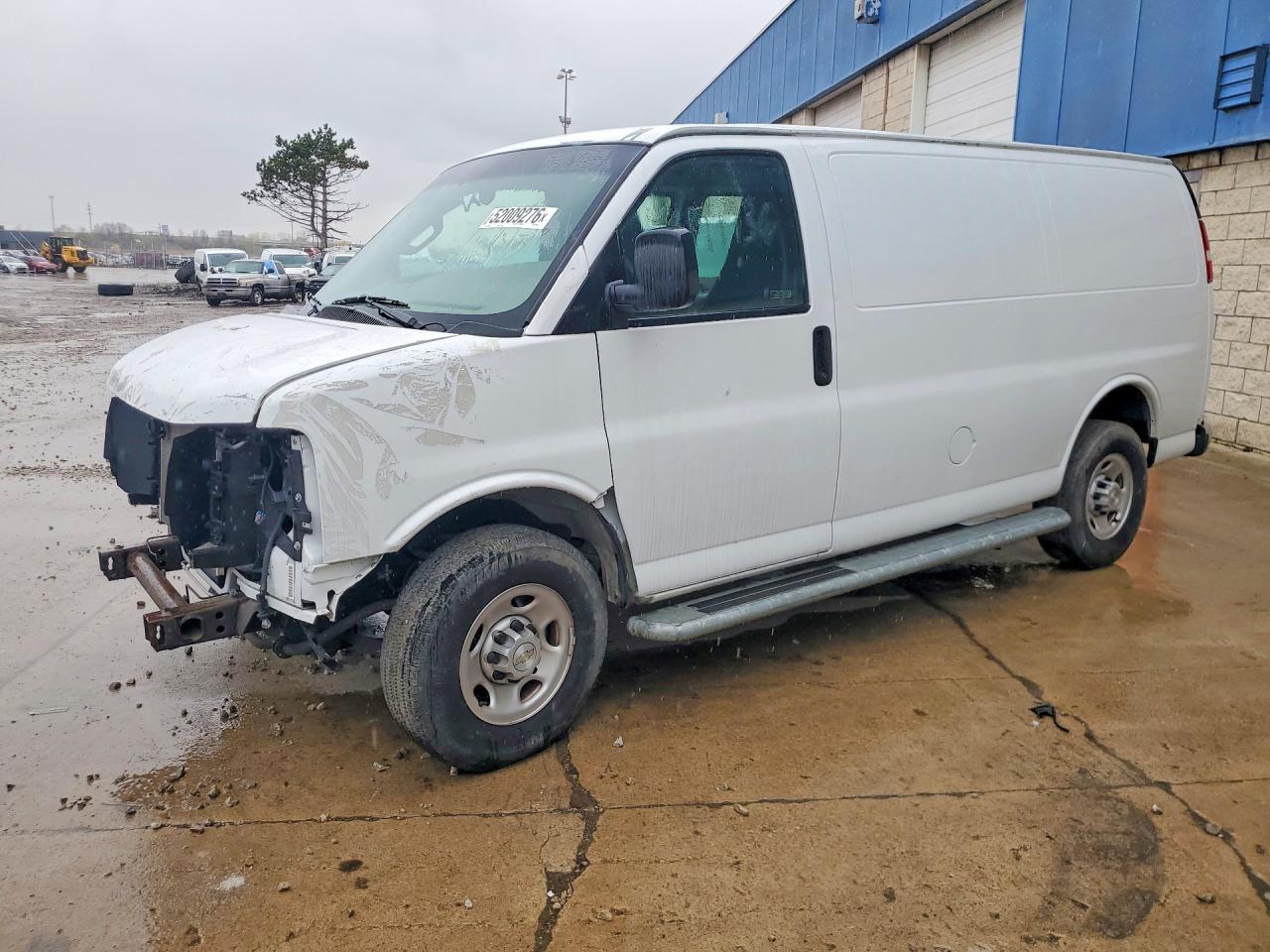 2022 Chevrolet Express G2500 Delivery Van